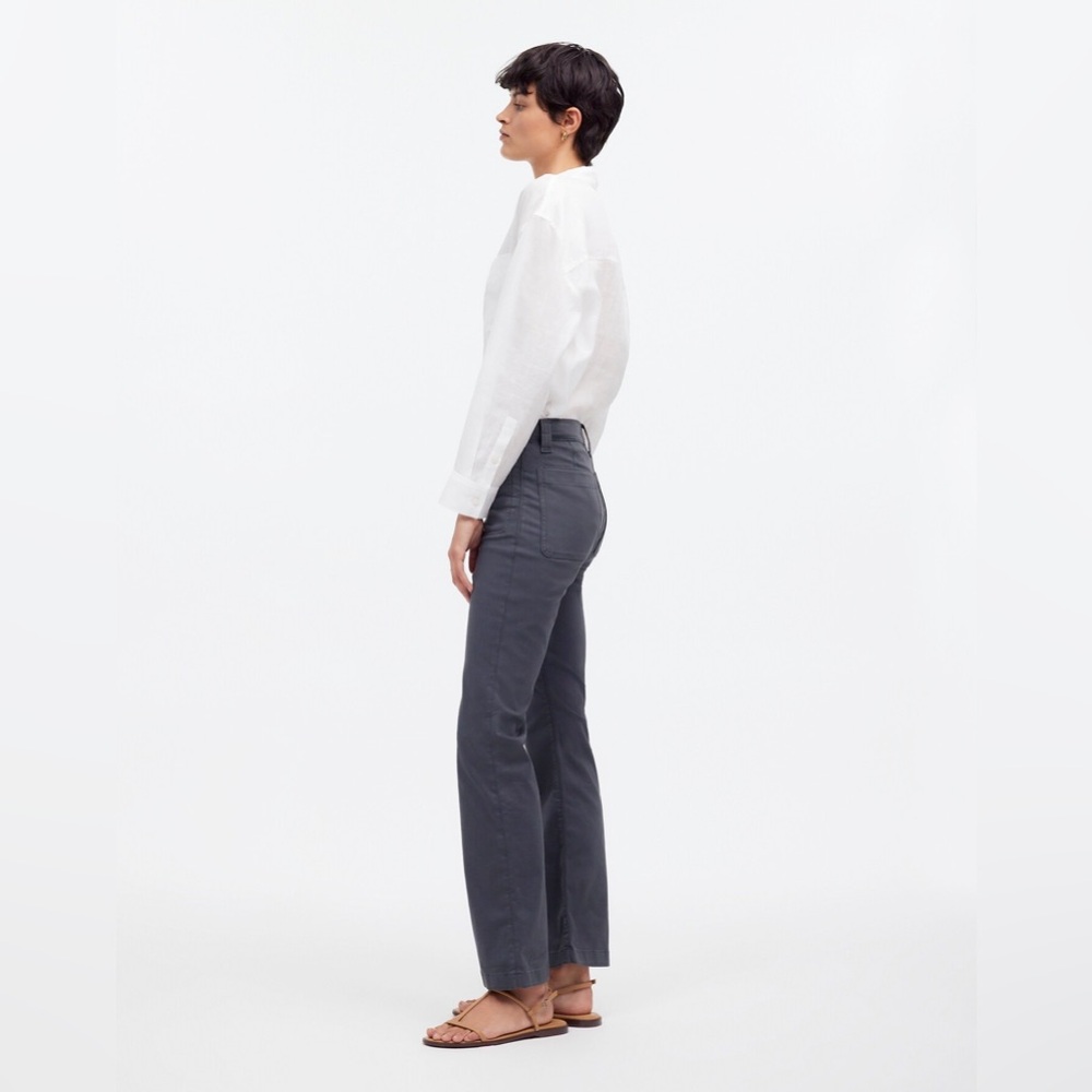 Madewell Kick Out Crop Pants in Garment-Dyed Sateen Dark Pavement 32 - Picture 4 of 11